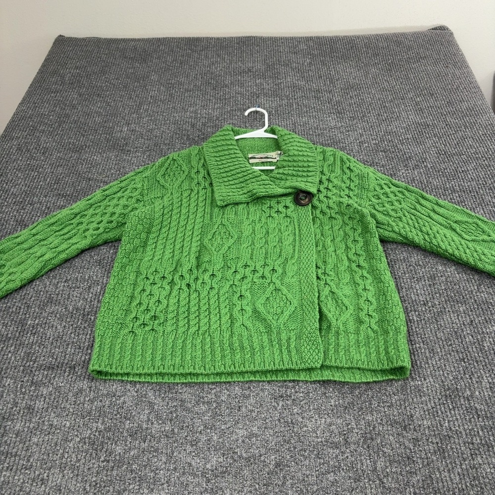 Aran Crafts Cardigan Womens M Green Merino Wool Cable Knit Button Shawl Boho